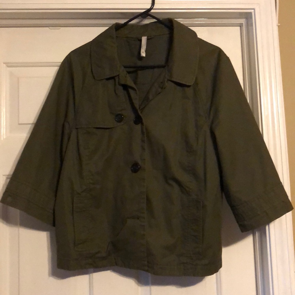 Old Navy olive green jacket 3/4 sleeve.. size XL